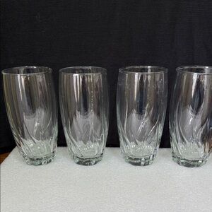 Elegant Central Park Clear Glass Tumbler Set